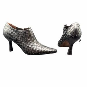 Donald J Pliner Black Woven Leather Heeled Booties Size 6.5M Spain